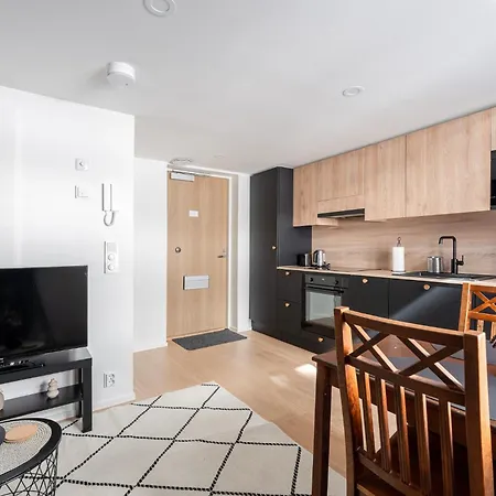 Modern Nordic Loft In The Heart Of Historical Pyynikki *